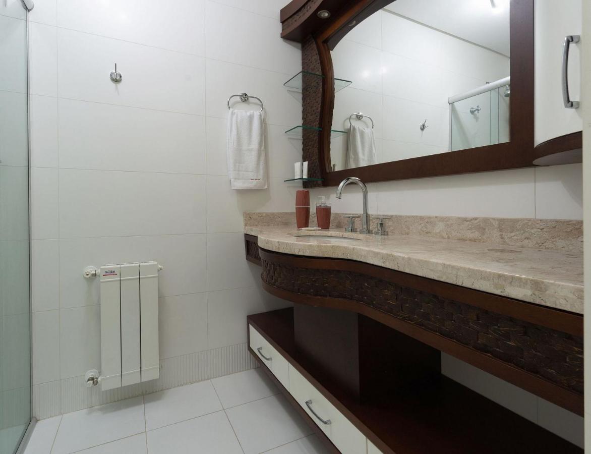400 Metros, Rua Coberta Centro - Valle Dell Acqua กรามาโด ภายนอก รูปภาพ